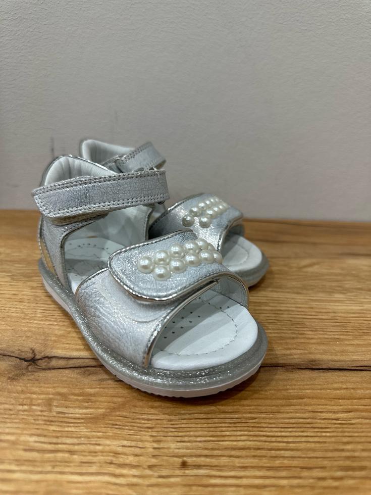 Сандали с ортопедической подошвой