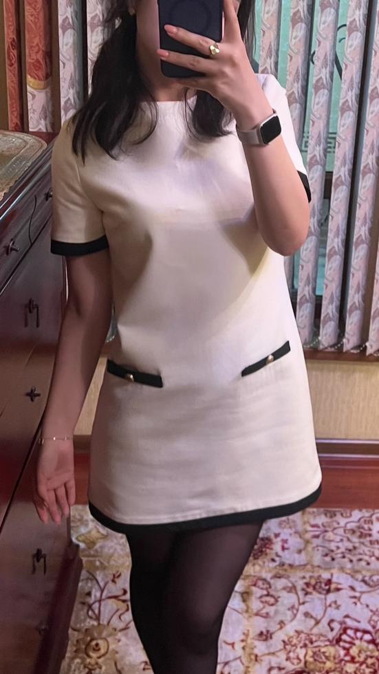 Белое мини платье Lichi