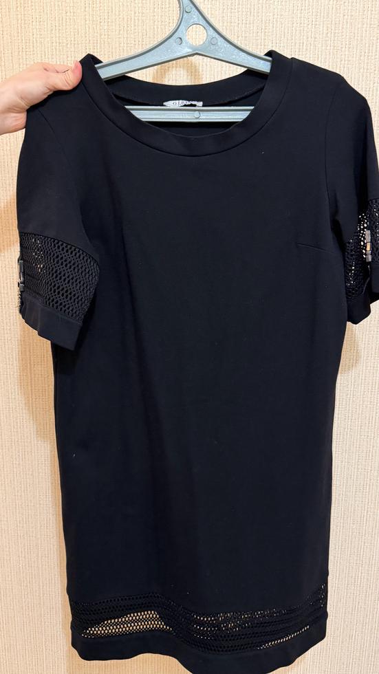 Черное платье Gizia