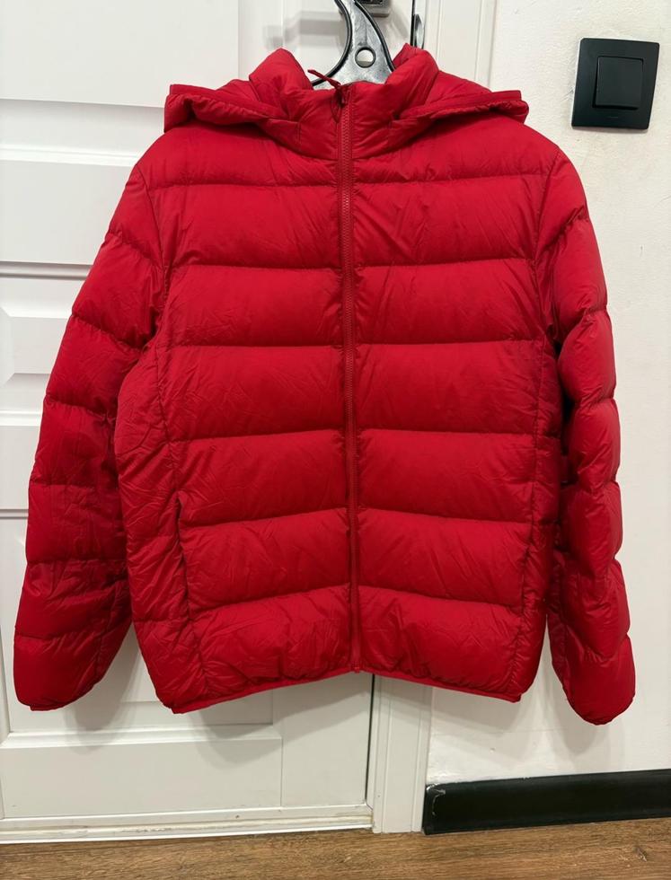 Куртка UNIQLO пуховик красный