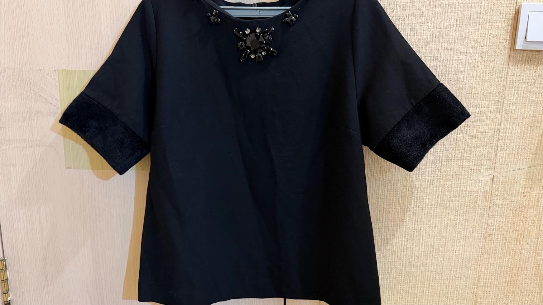 Черная блуза