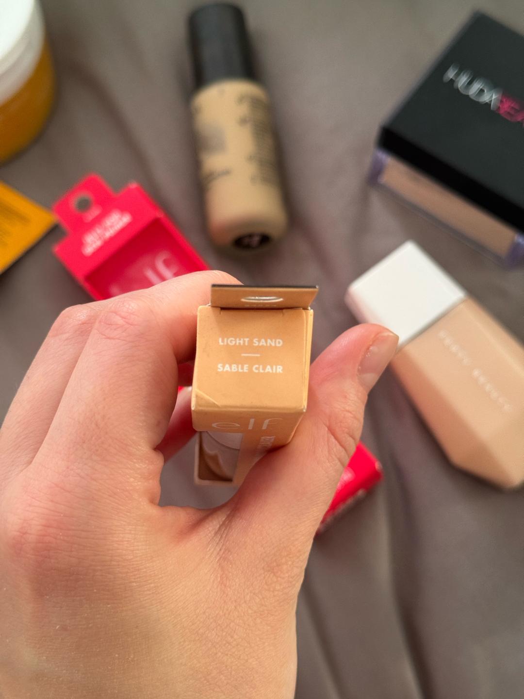 The Elf Cosmetics The ELF Cosmetics увлажняющий стойкий консилер / не скатывается⭐️💛Hydrating Camo — фото 2