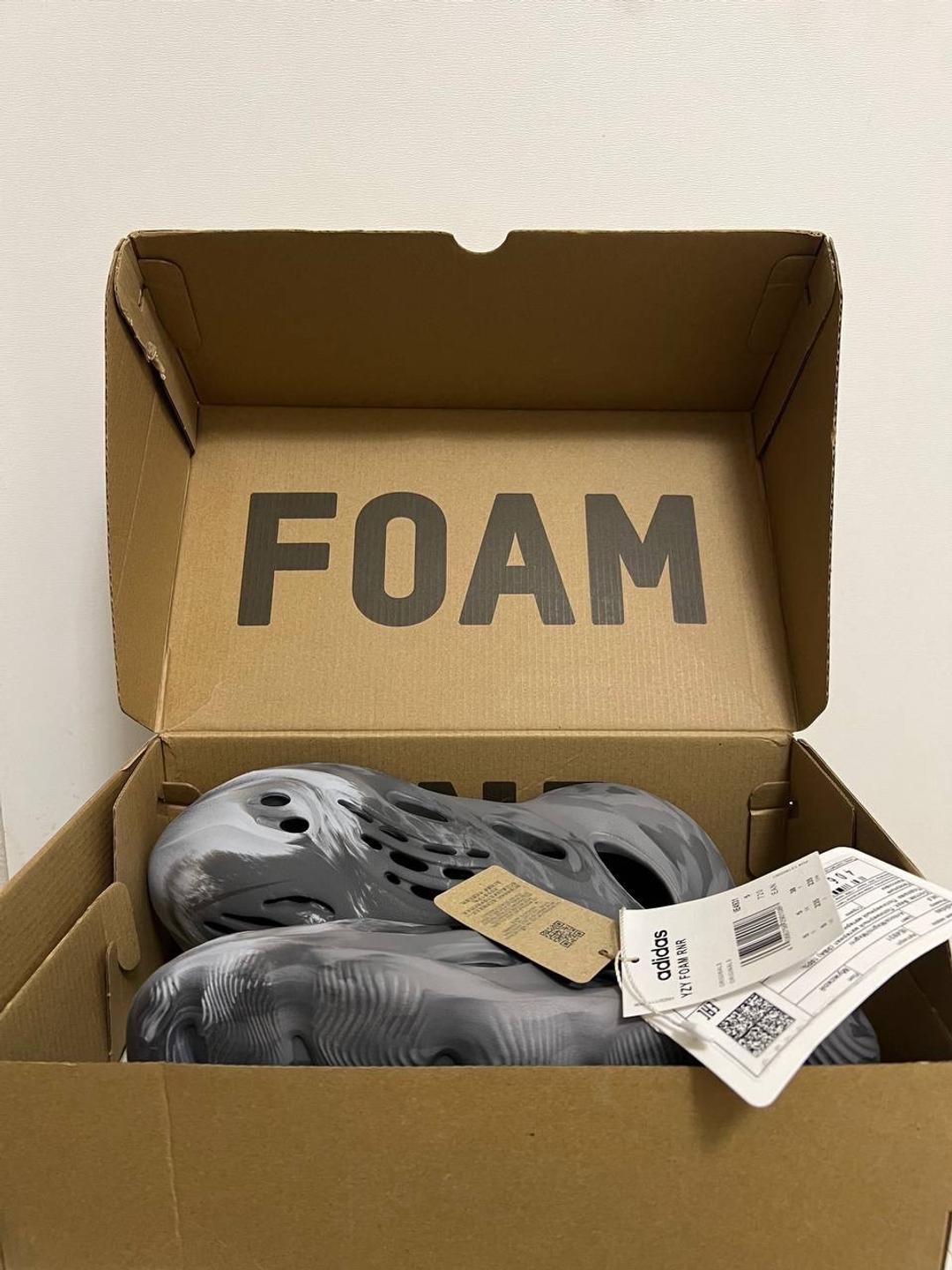 Yeezy Кроссовки Yeezy Foam RNNR "MX Granite — фото 2