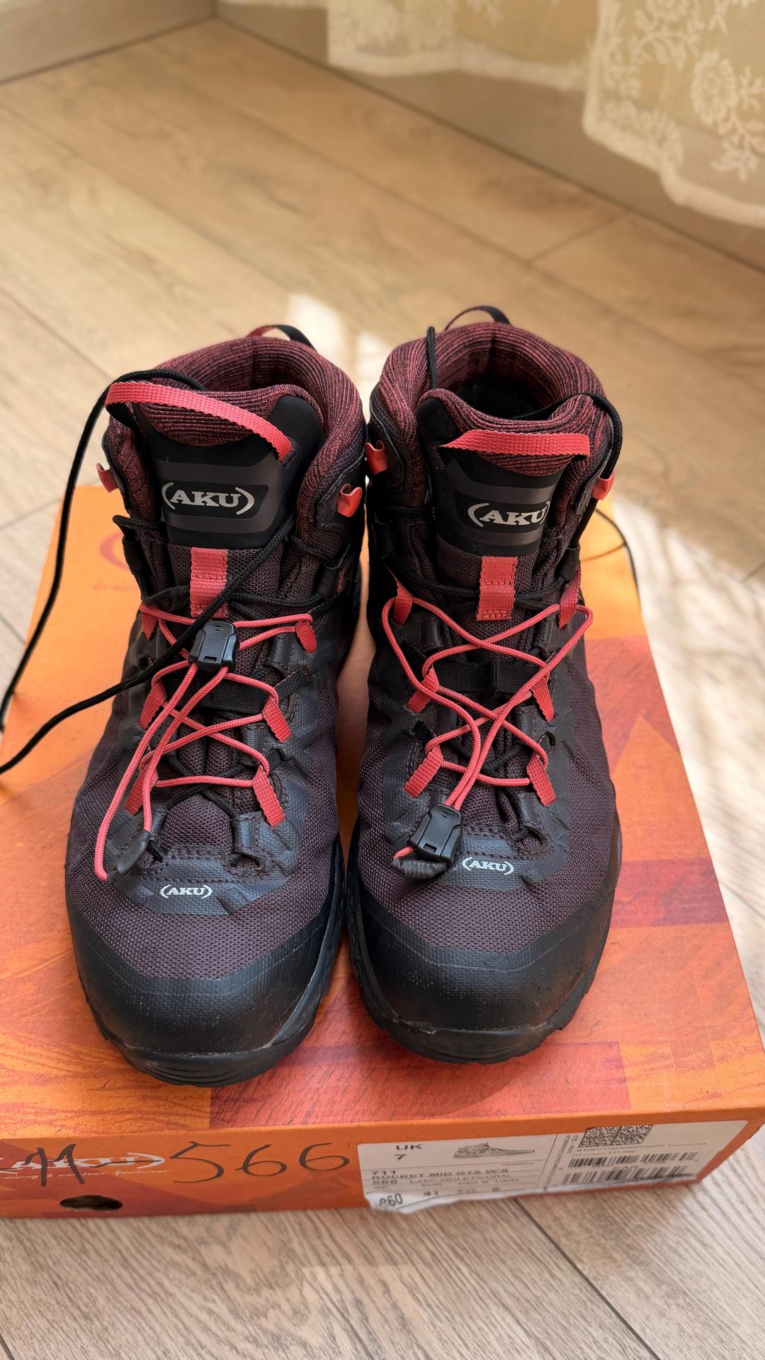 Нет бренда Треккинговые женские  ботинки Aku Rocket Mid DFS GTX — фото 2
