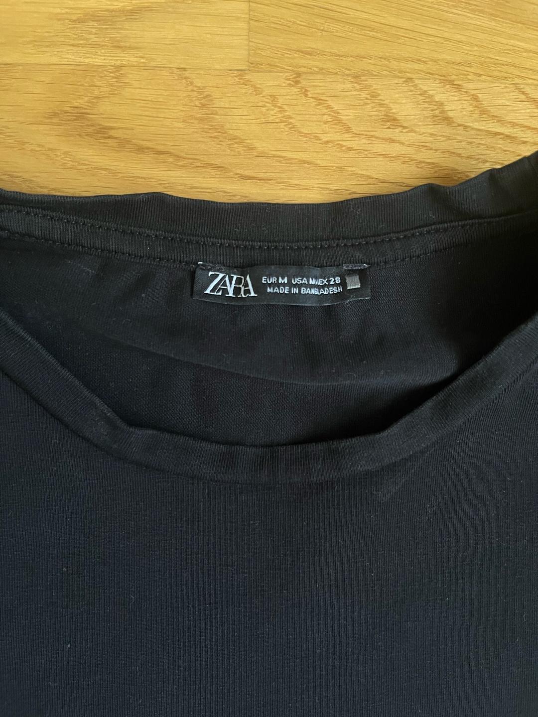 Zara Футболка черная — фото 2