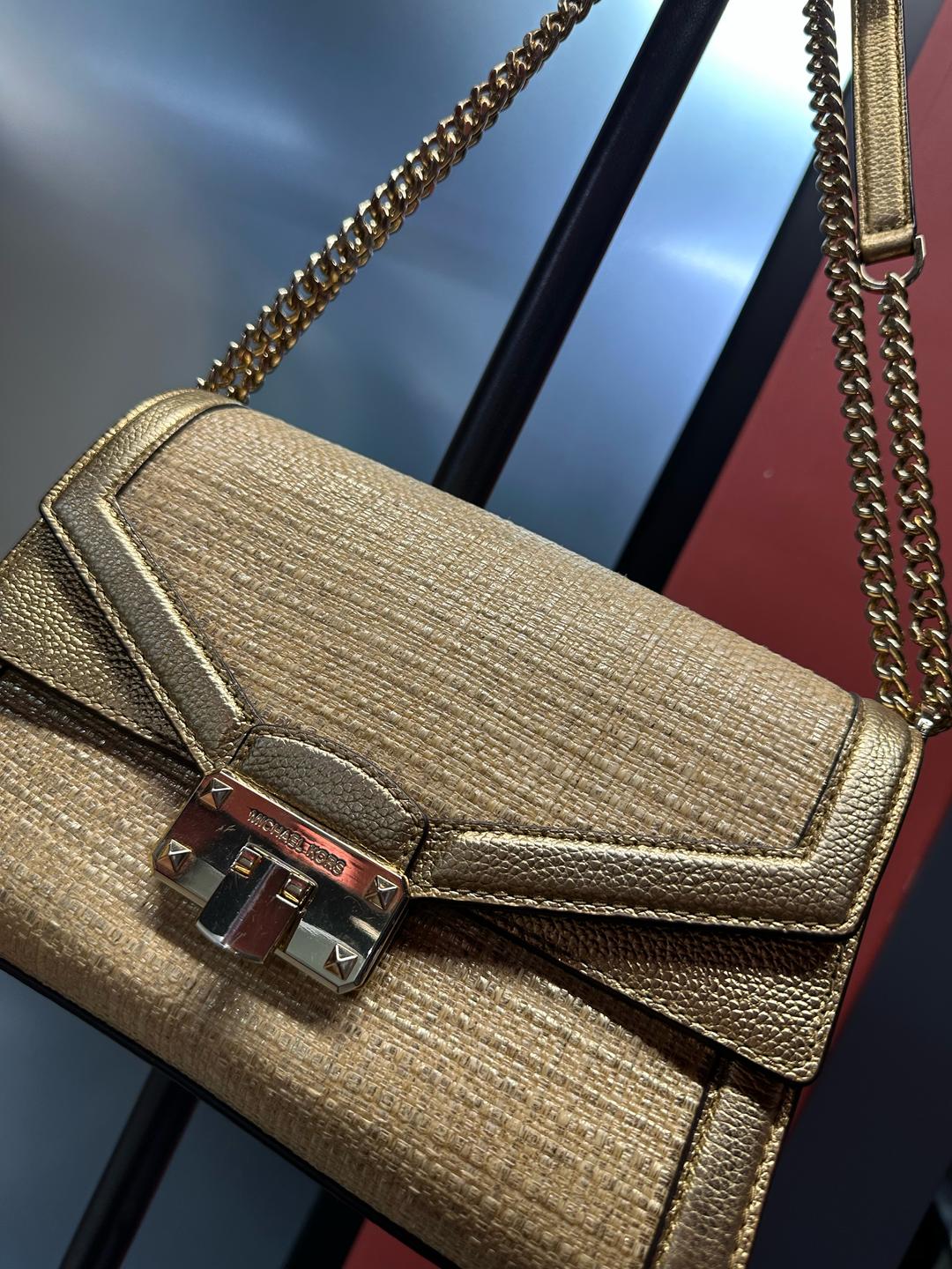Michael Kors Сумка Michael Kors золотистого цвета — фото 2