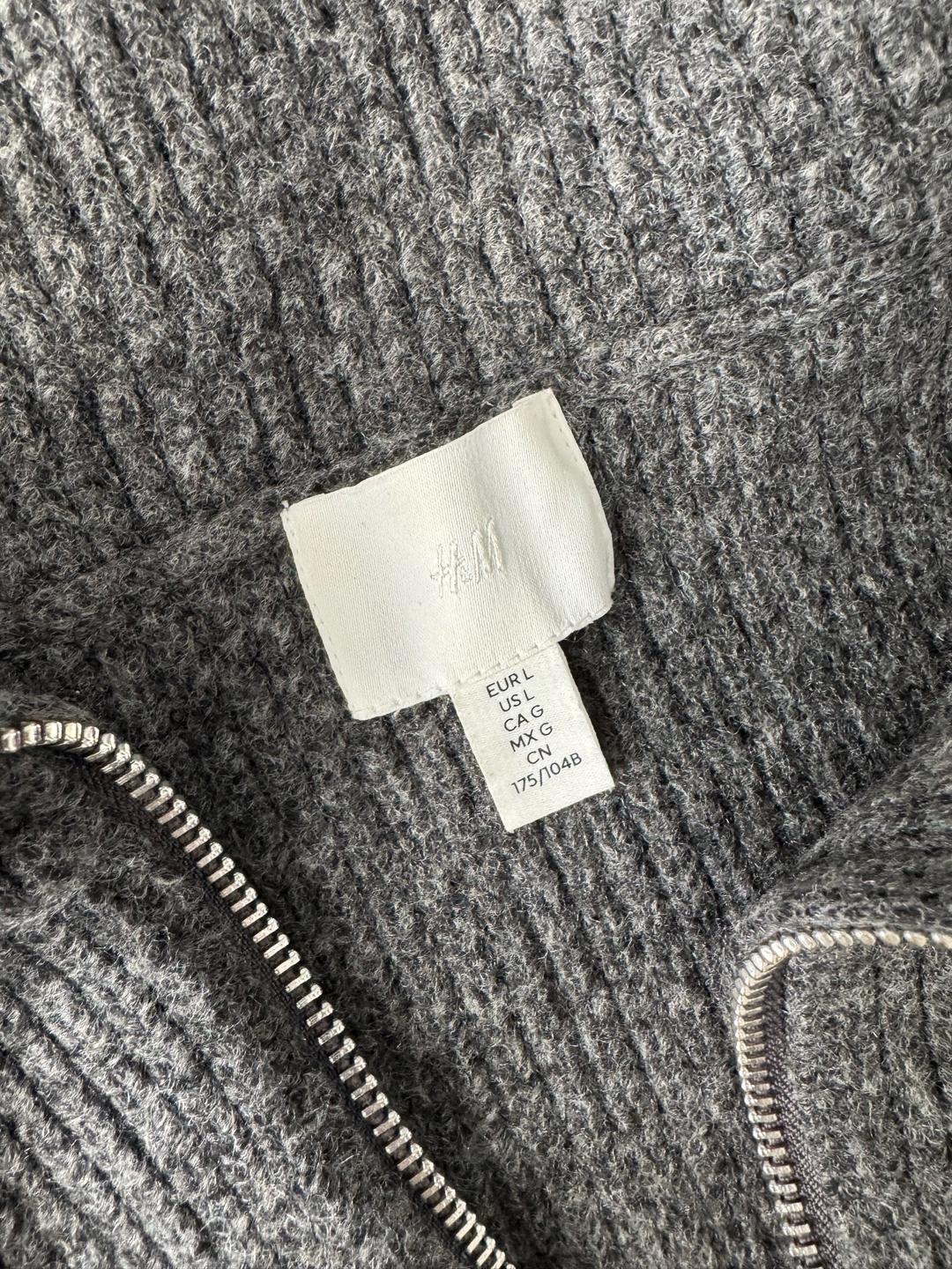 H&M Свитер с воротником на молнии — фото 2