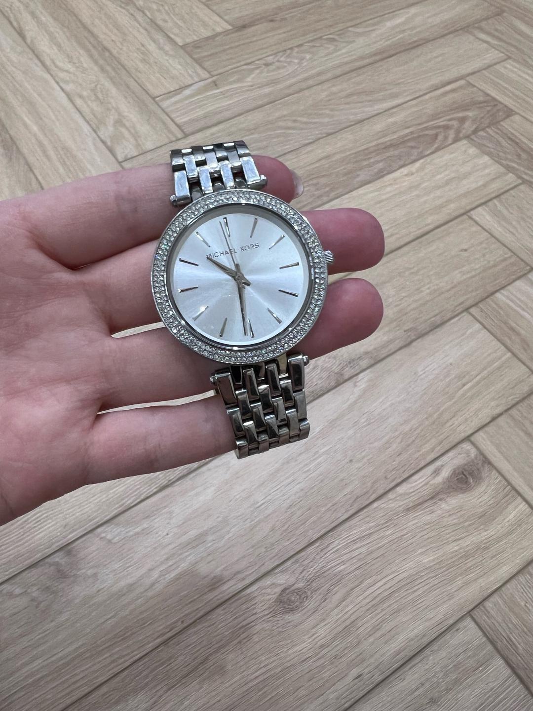 Michael Kors Оригинальные часы от бренда Michael Kors — фото 2