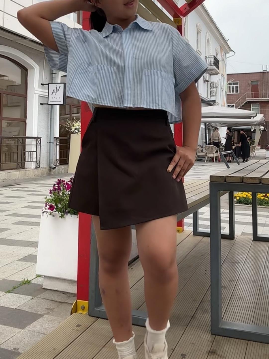 Нет бренда Укороченная рубашка в полоску — фото 2