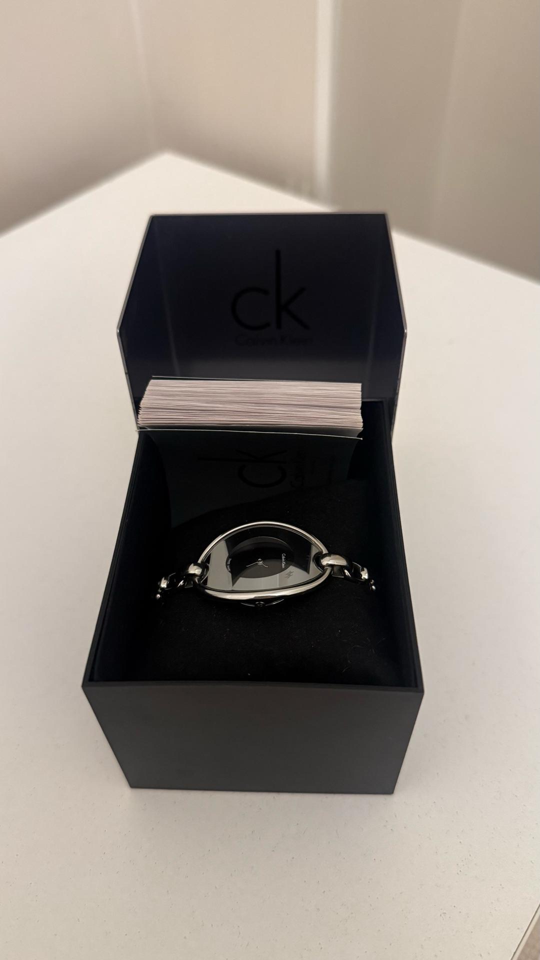 Calvin Klein Женские швейцарские часы Calvin Klein — фото 2