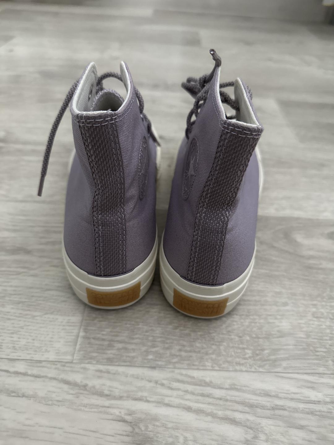Converse Chuck Taylor All Star Lift PlatformCanvas Women's High Top Shoe. — фото 2