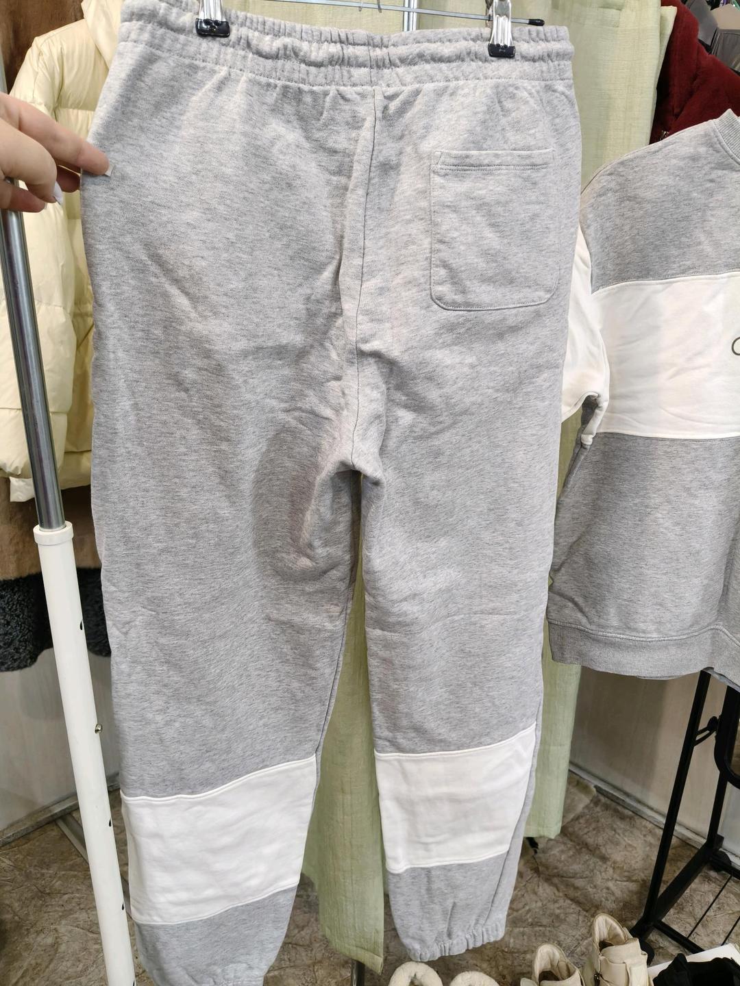 Calvin Klein Продам костюм — фото 2