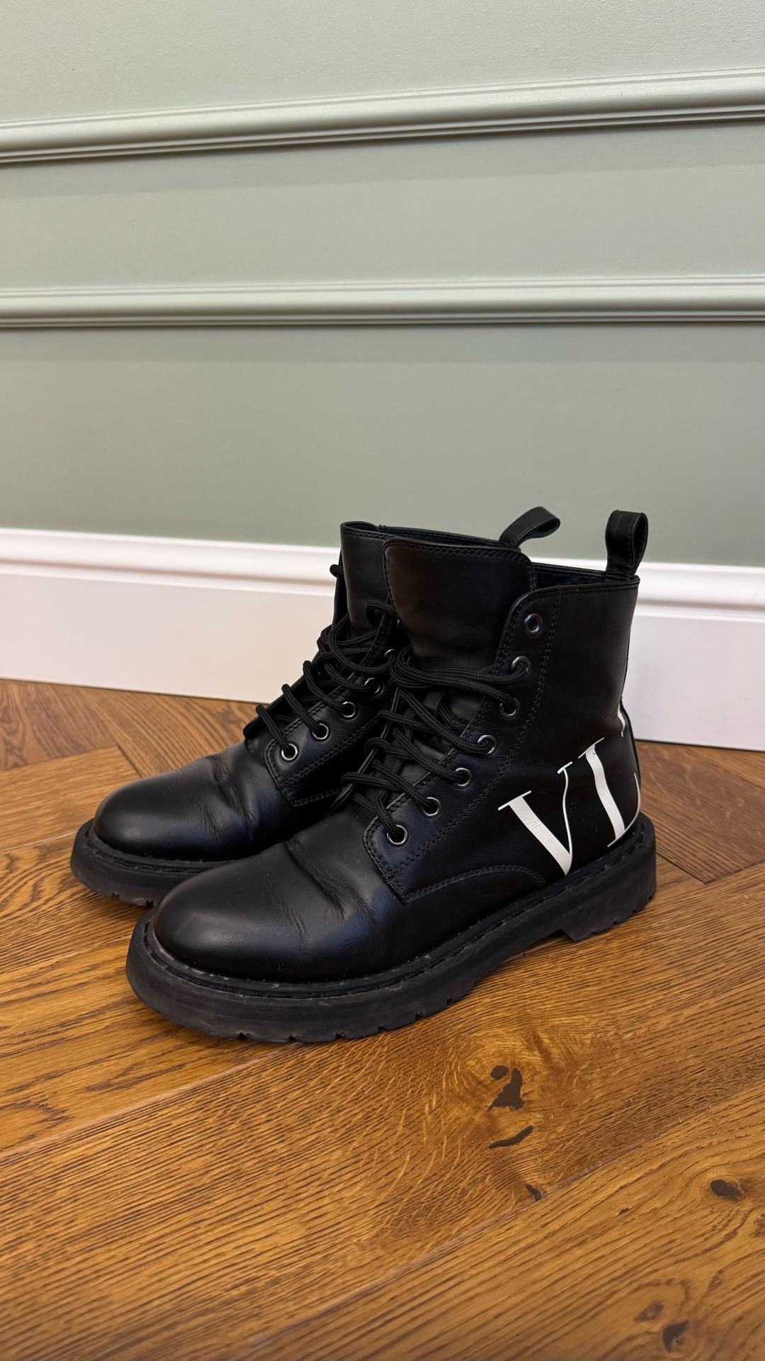 Valentino Ботинки Valentino Garavani VLTN leather lace-up boots — фото 2