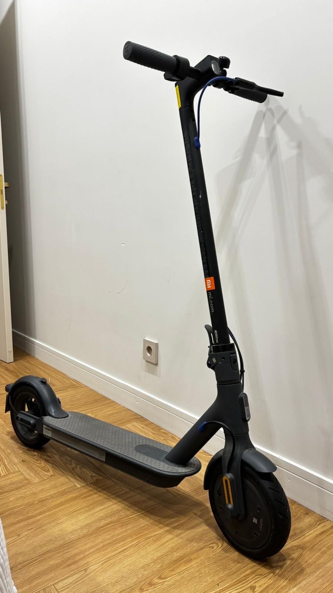 Xiaomi Xiaomi Mi Electric Scooter 3 — фото 2