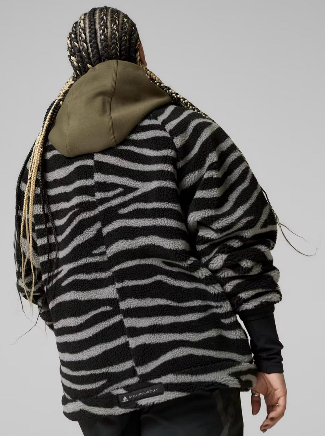 Adidas Бомбер adidas by Stella McCartney зебра — фото 2