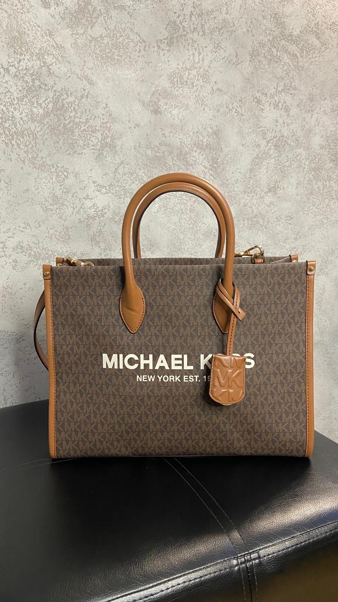 Michael Kors Сумка Michael Kors — фото 2