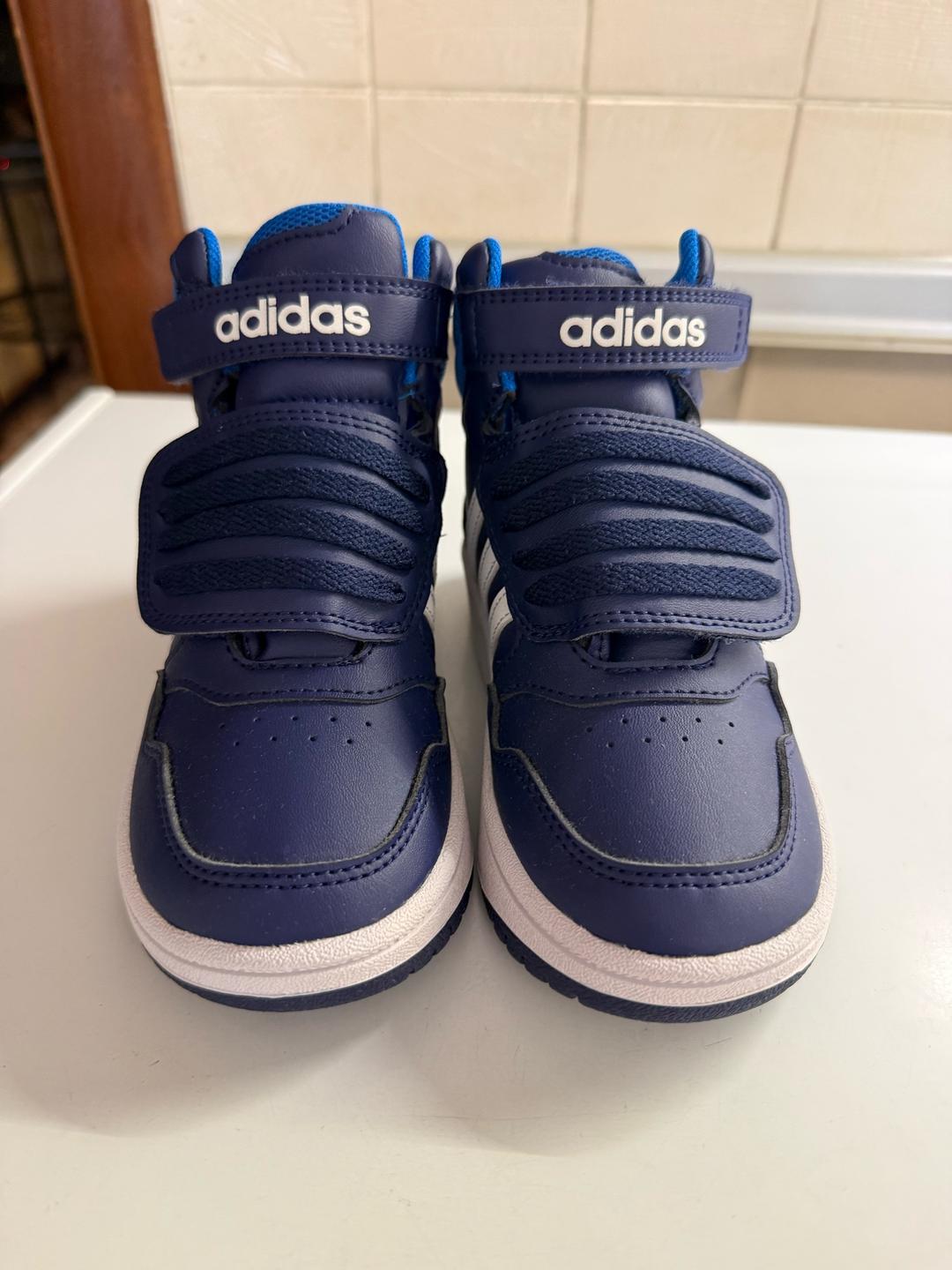 Adidas Детские кроссовки adidas — фото 2