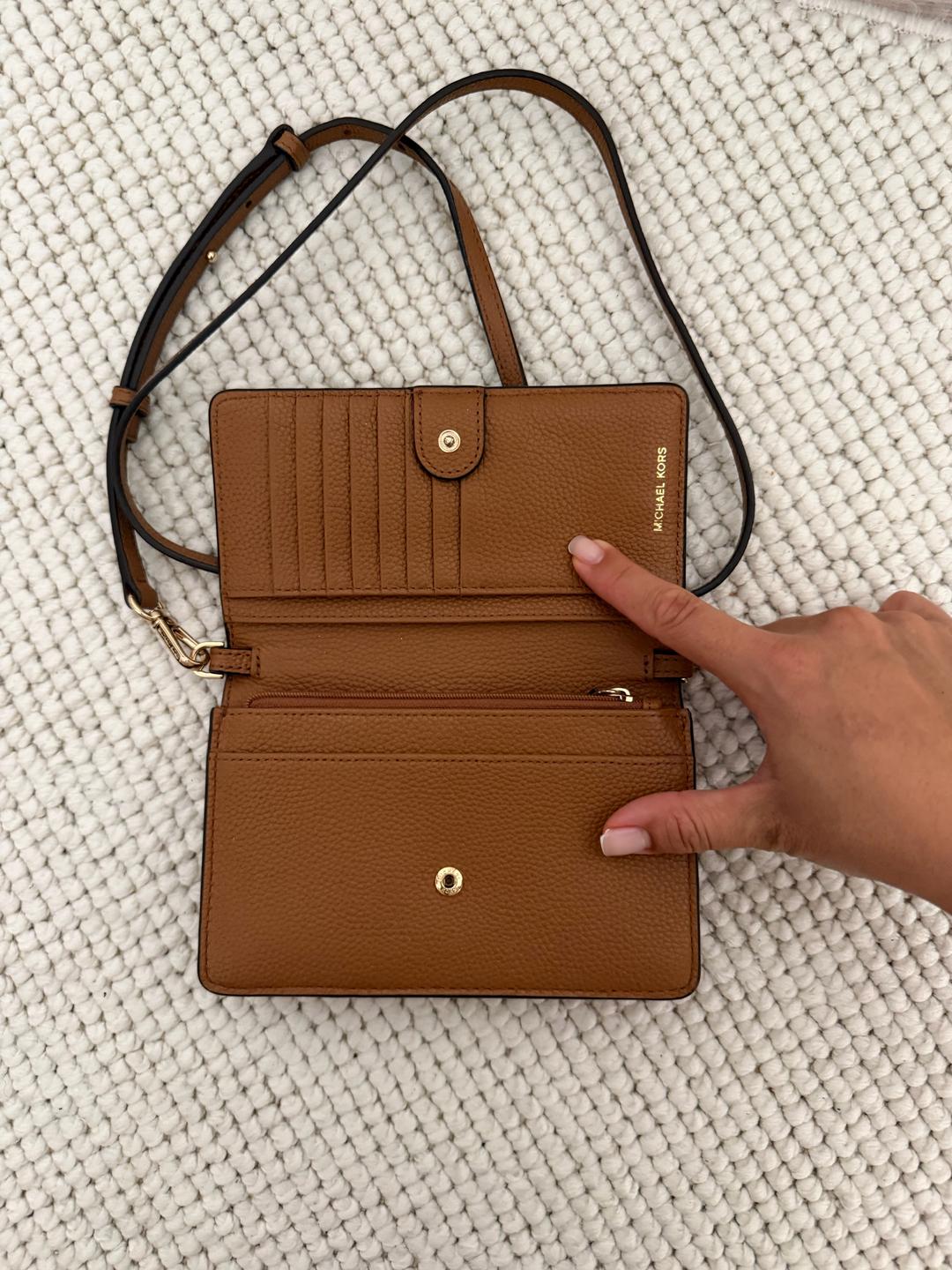 Michael Kors Сумка Michael Kors коричневая с логотипом MK — фото 2
