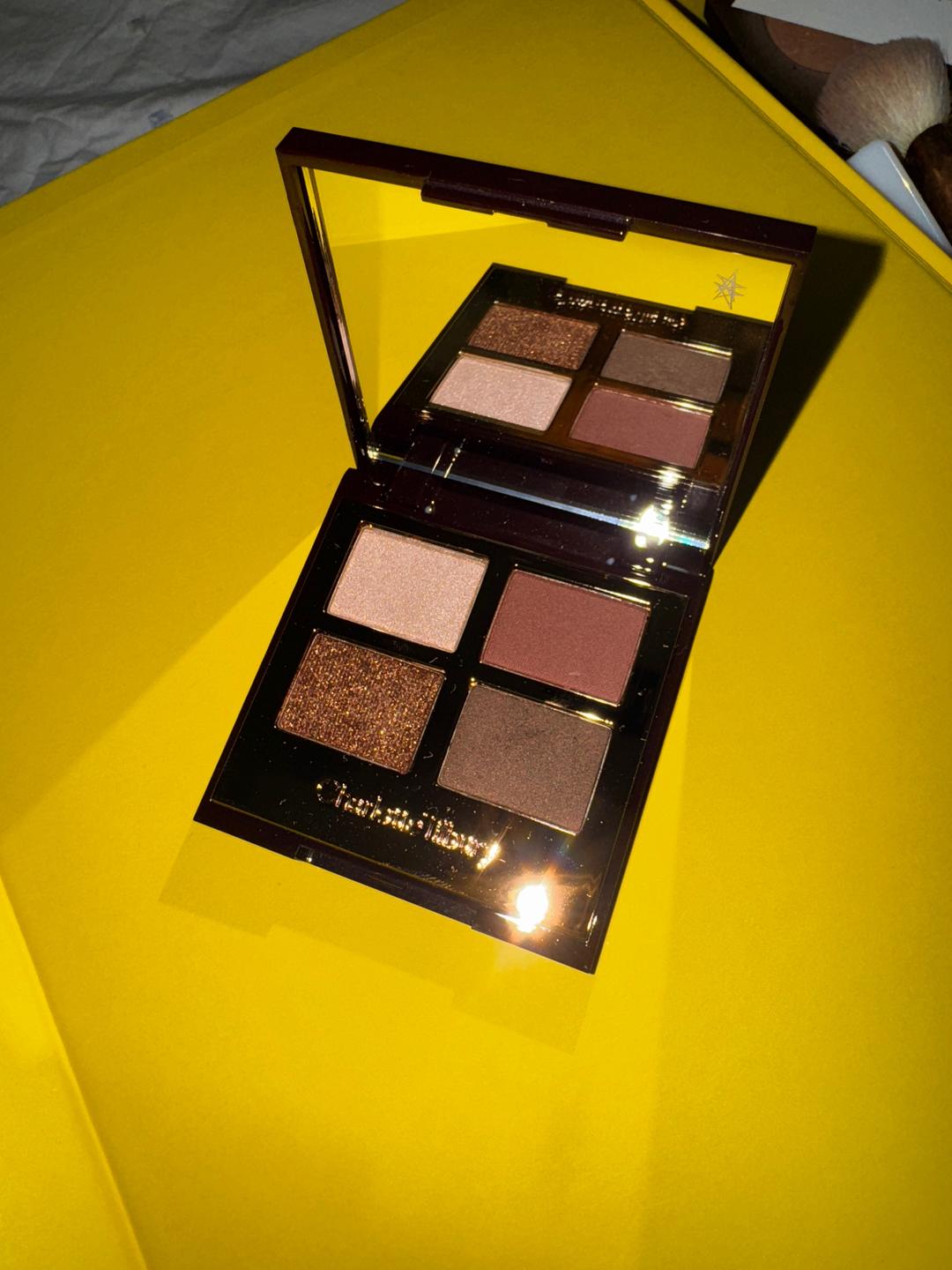 Charlotte Tilbury Палетка теней Charlotte Tilbury The Dolce Vita Luxury Palette — фото 2