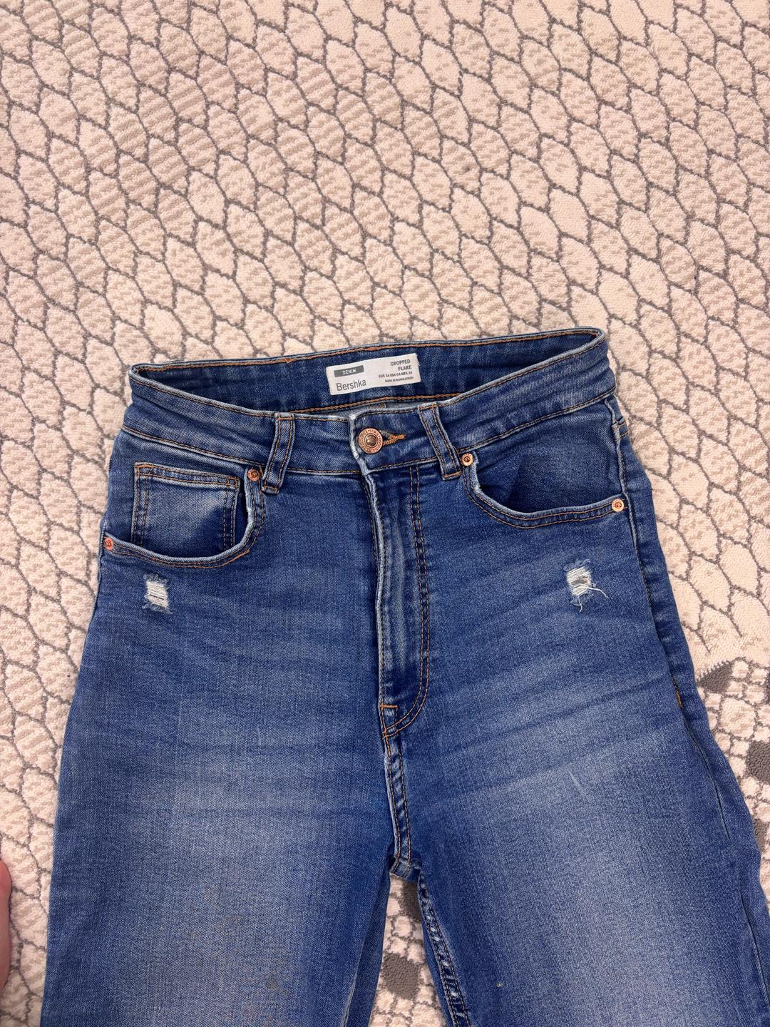 Bershka Продам джинсы клеш Бершка — фото 2