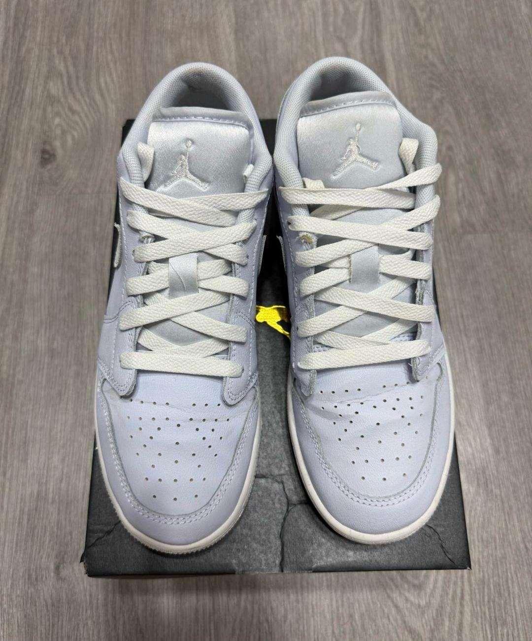 Jordan Кроссовки Jordan Air Jordan 1 Low (GS) — фото 2