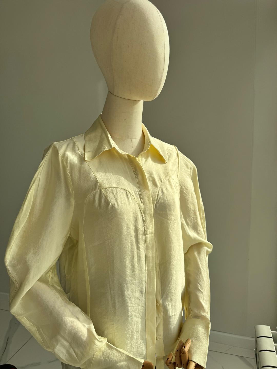 Нет бренда Рубашка цвета Butter Yellow (просвечивает) — фото 2