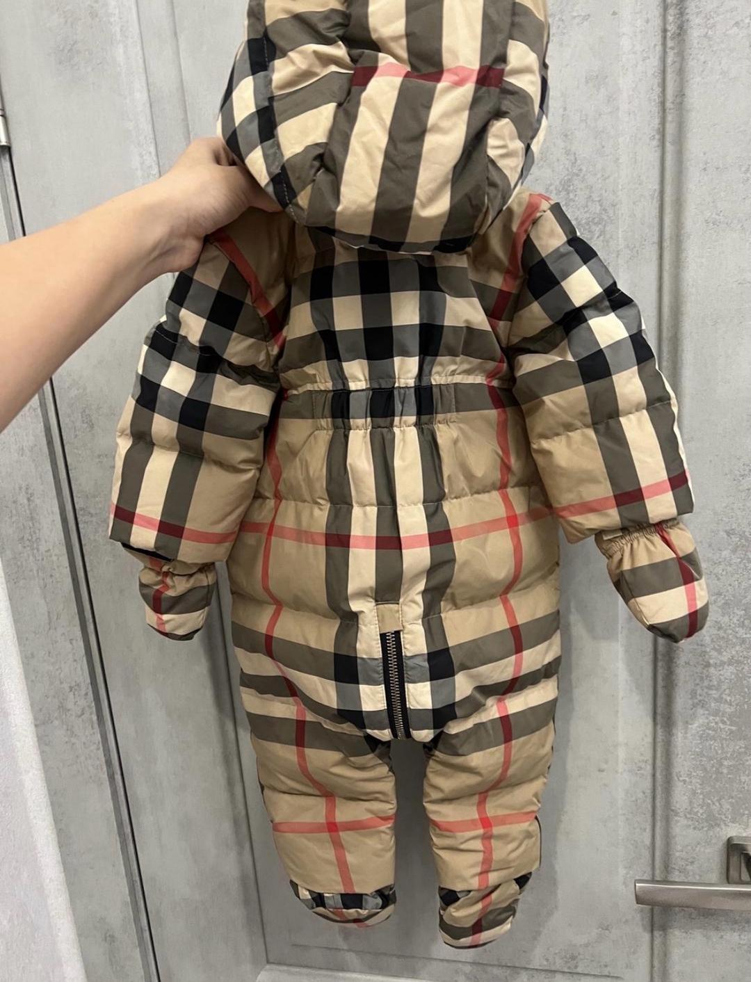 Burberry Продам детский комбинезон Burberry оригинал — фото 2