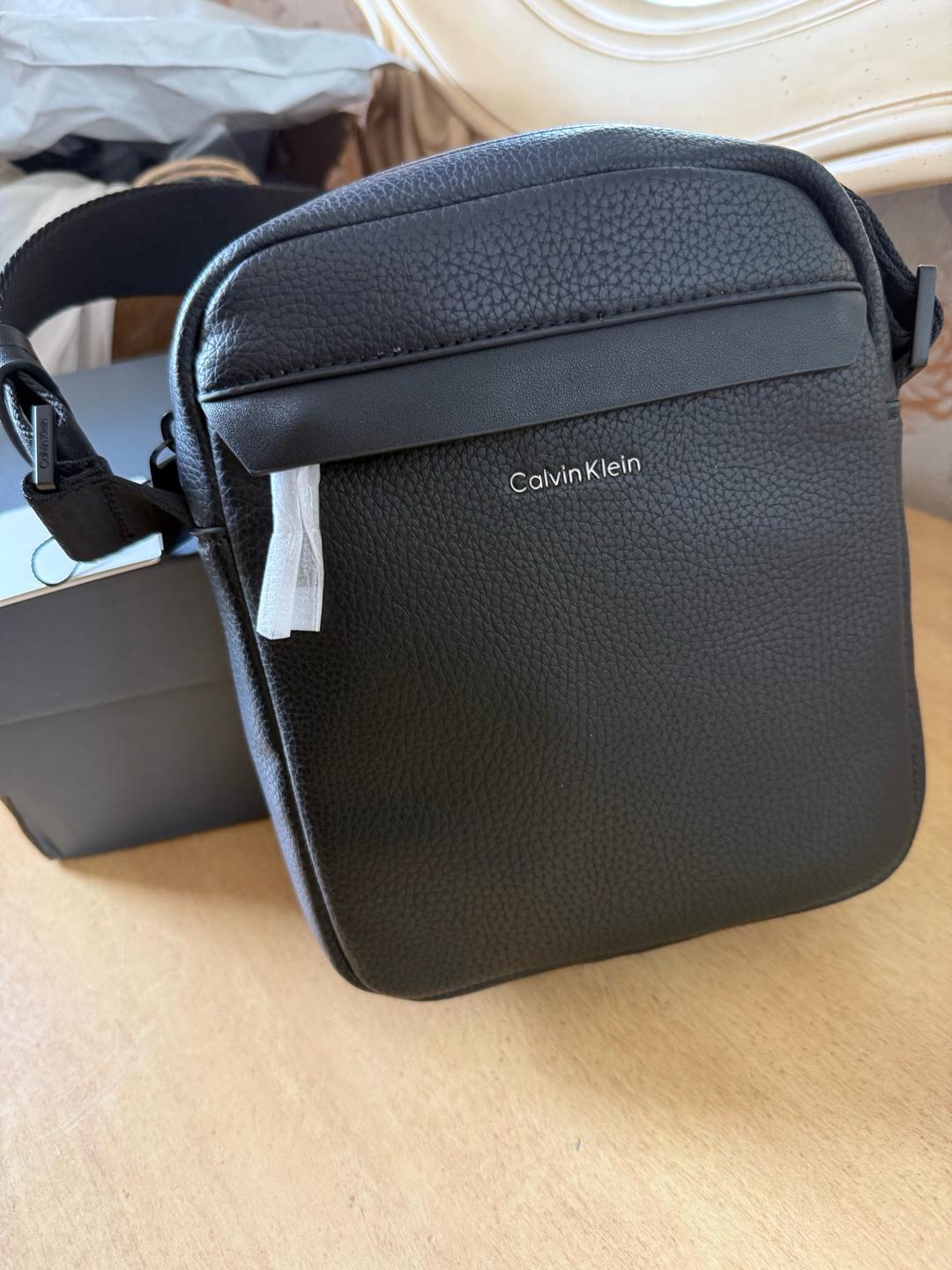Calvin Klein Барсетка черный оригинал — фото 2