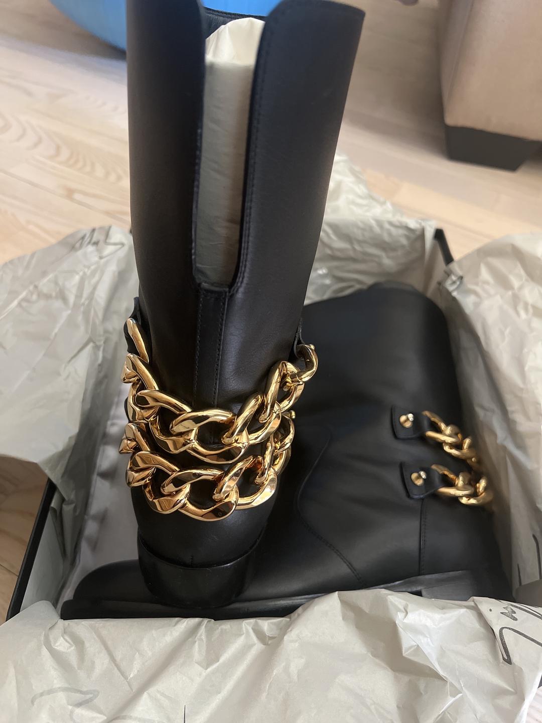 Нет бренда сапоги Giuseppe zanotti — фото 2