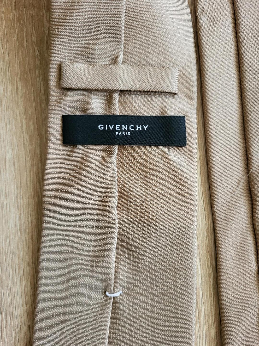 Givenchy Givenchy — фото 2