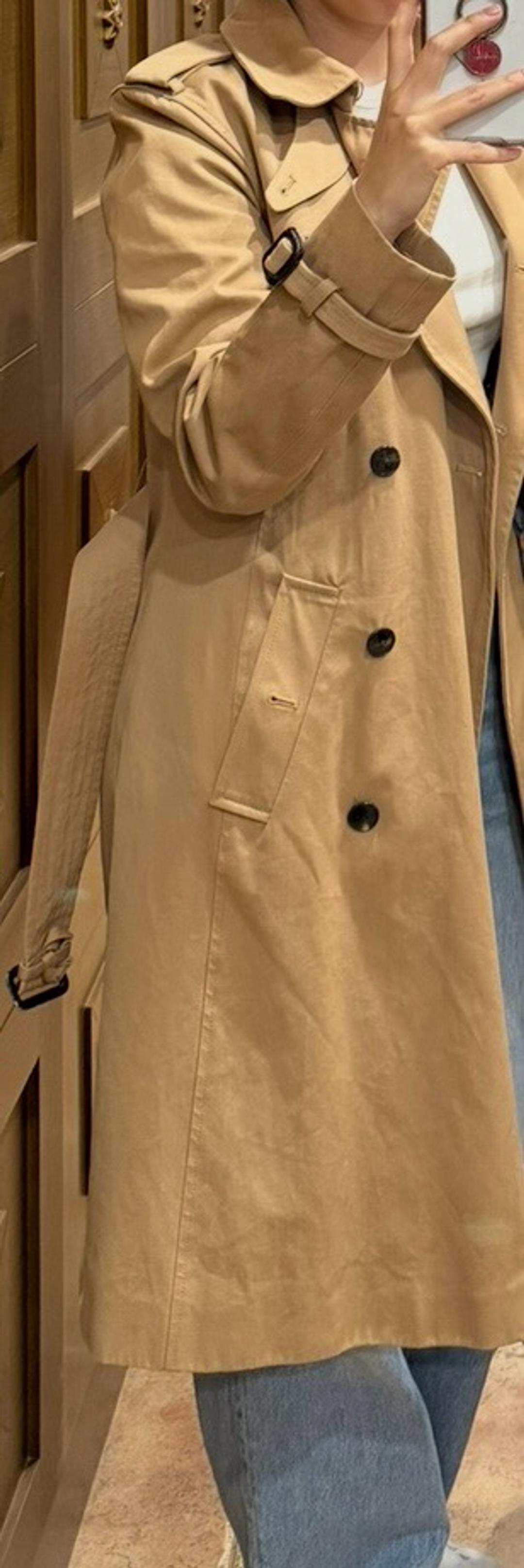 Massimo Dutti Женский бежевый тренч — фото 2