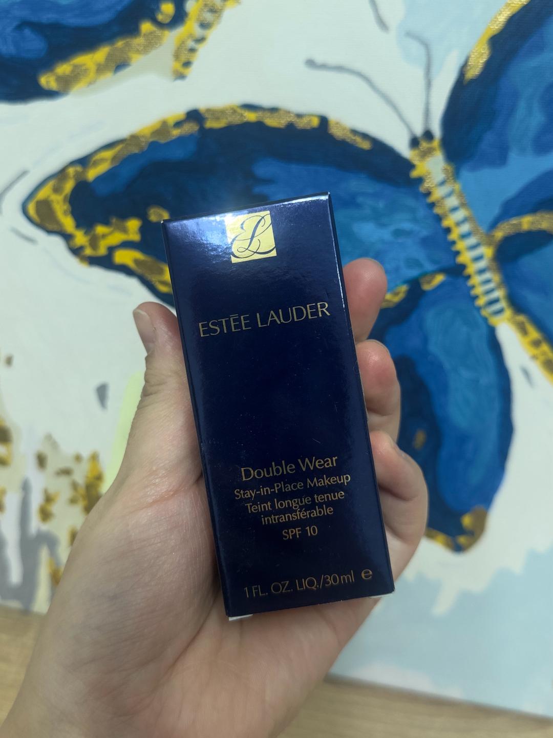 Estée Lauder Продаю тональный крем Estée Lauder Double Wear, оттенок 3N1 — фото 2