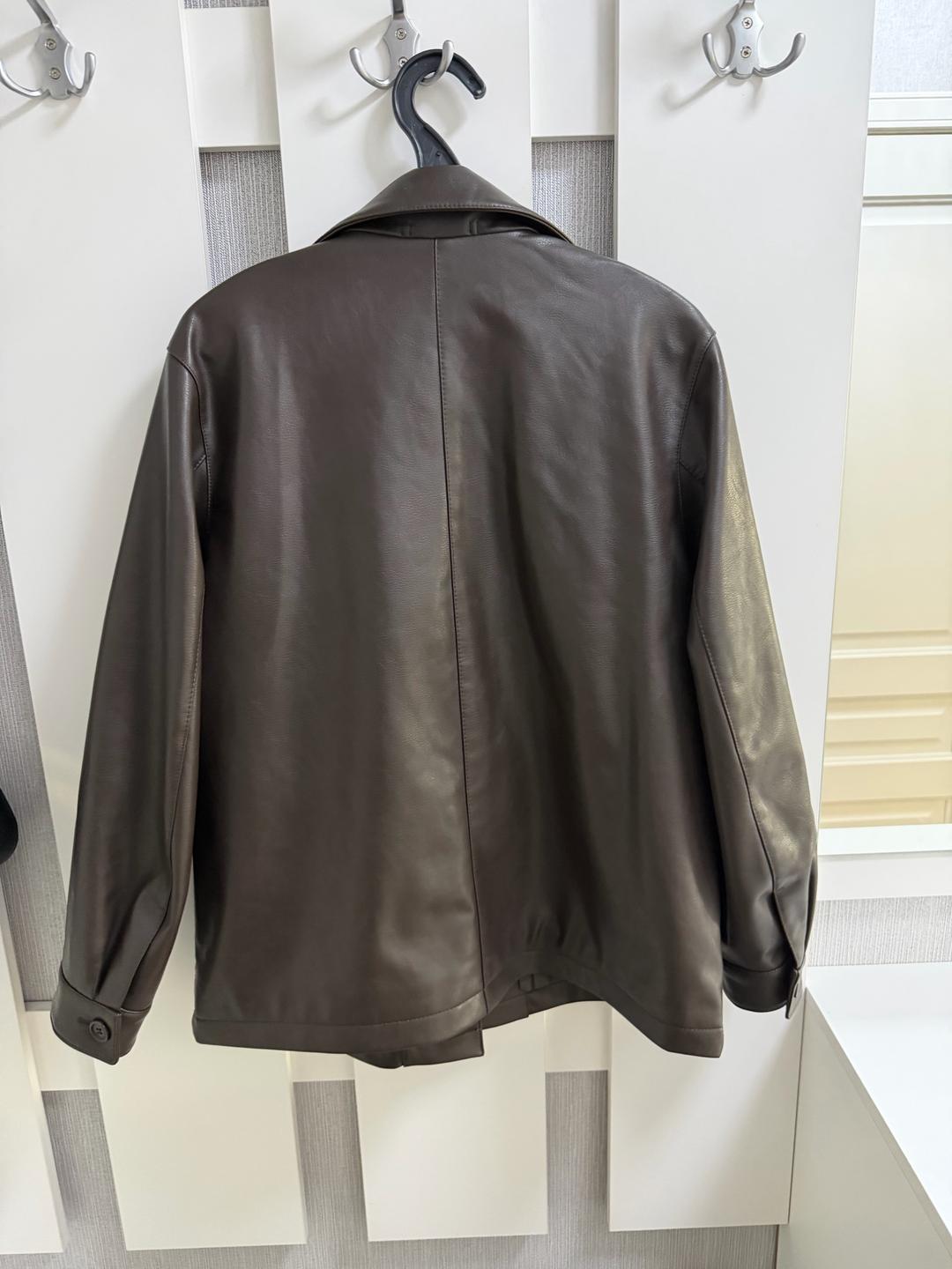 Uniqlo Куртка из экокожи — фото 2