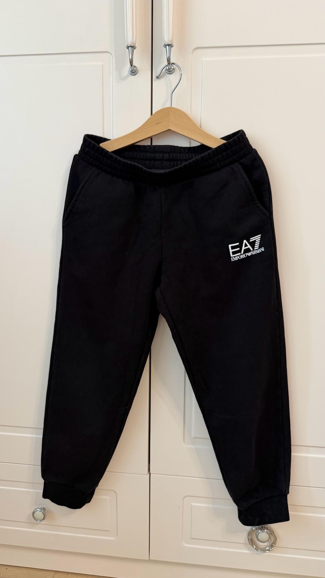 EA7 Брюки спортивные EA7 на мальчика — фото 2