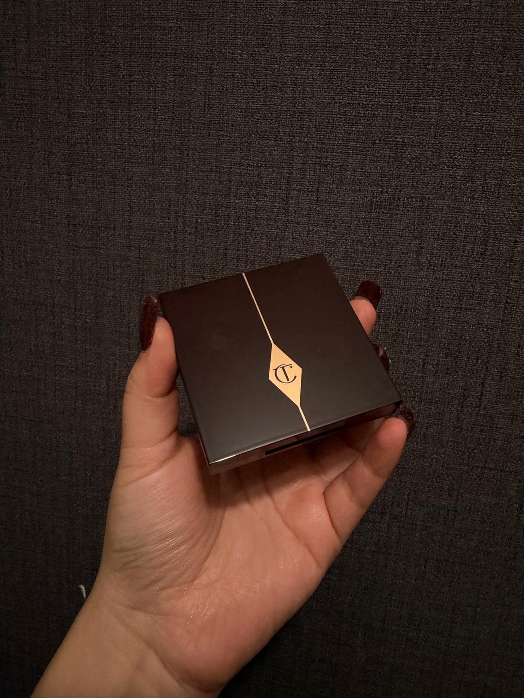 Charlotte Tilbury Палетка теней Charlotte Tilbury — фото 2