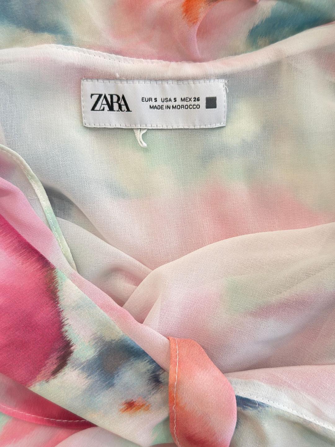 Zara Платье ZARA с цветочным принтом и оборками — фото 2