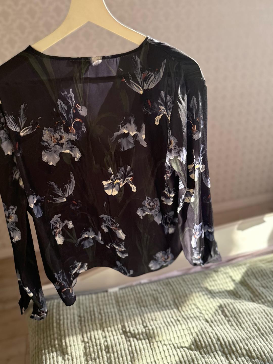 H&M Блуза H&M с цветочным принтом — фото 2