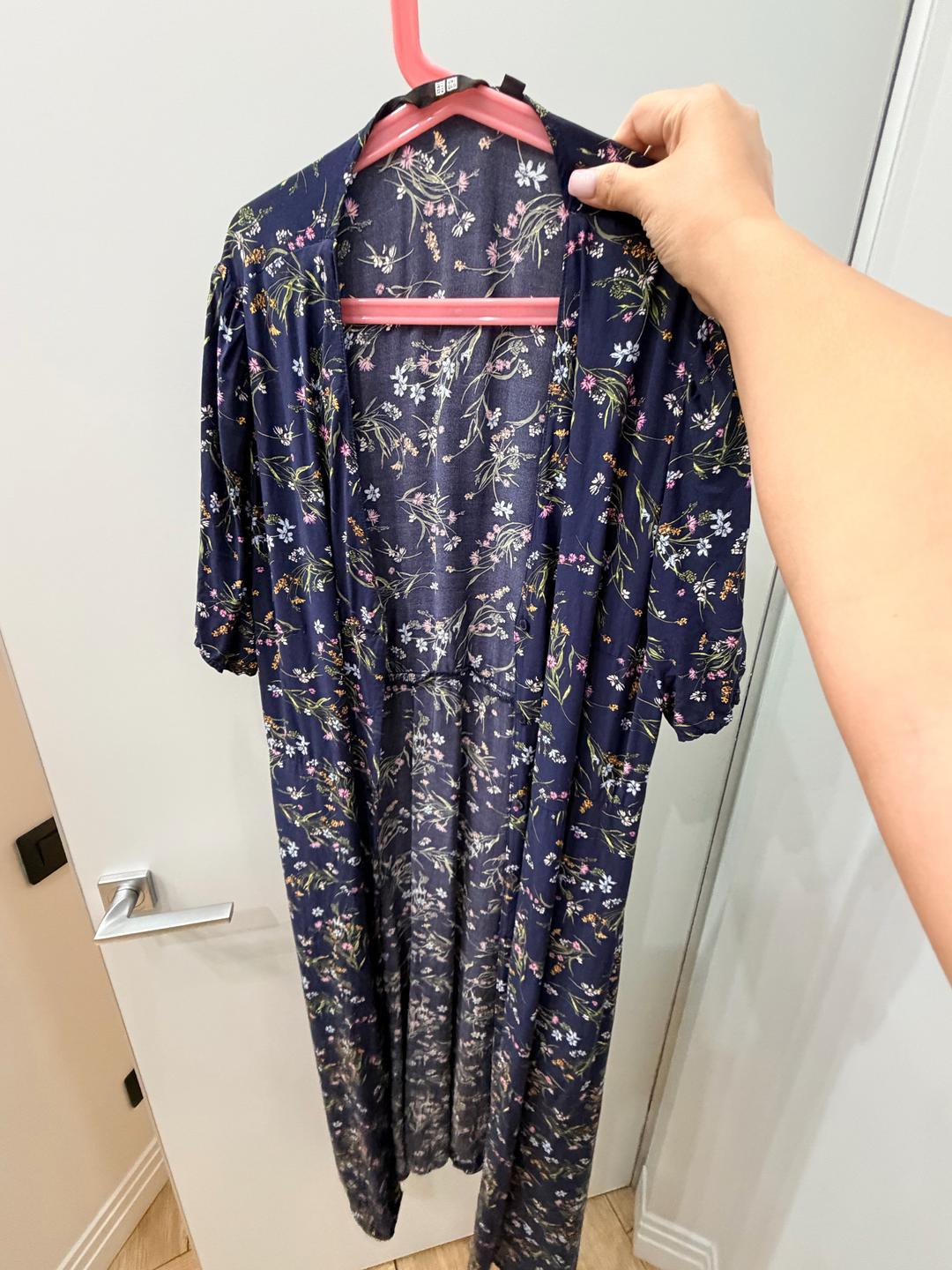 Uniqlo Платье UNIQLO с цветочным принтом — фото 2
