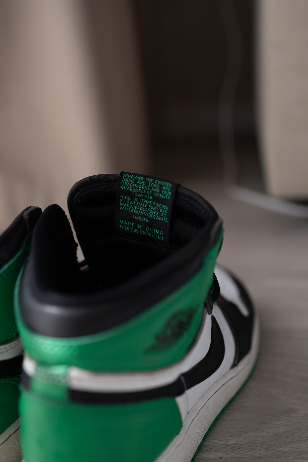Nike Nike Air Jordan 1 RETRO HIGH OG LUCKY GREEN 1 RETRO HIGH OG LUCKY GREEN — фото 2