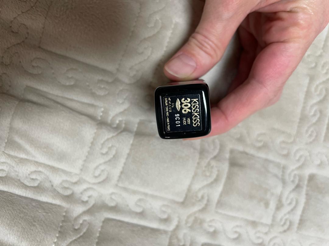 Guerlain Помада для губ Guerlain KissKiss — фото 2