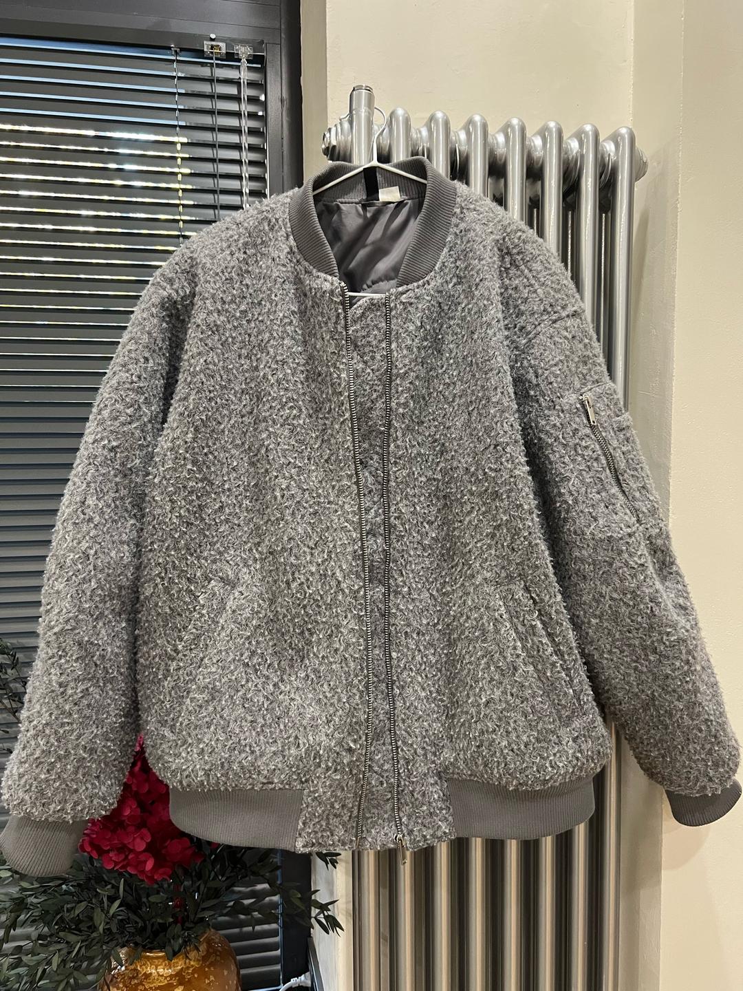 H&M Женский бомбер — фото 2