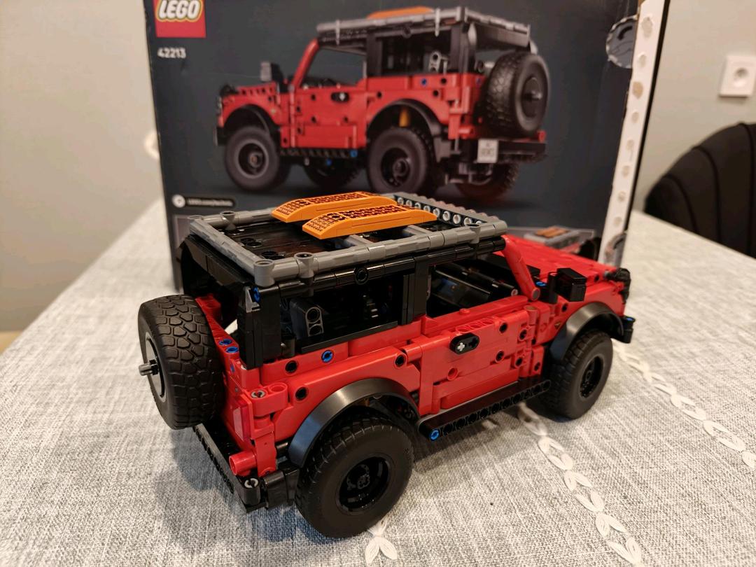 Lego Lego Ford Bronco 42213 — фото 2