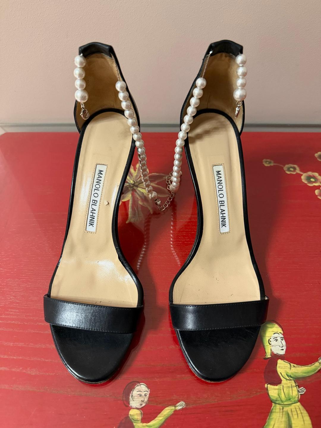 Manolo Blahnik Босоножки Manolo Blahnik с жемчугом — фото 2