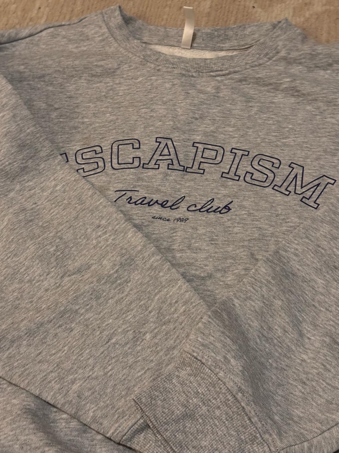 befree Свитшот с принтом Escapism Travel club — фото 2