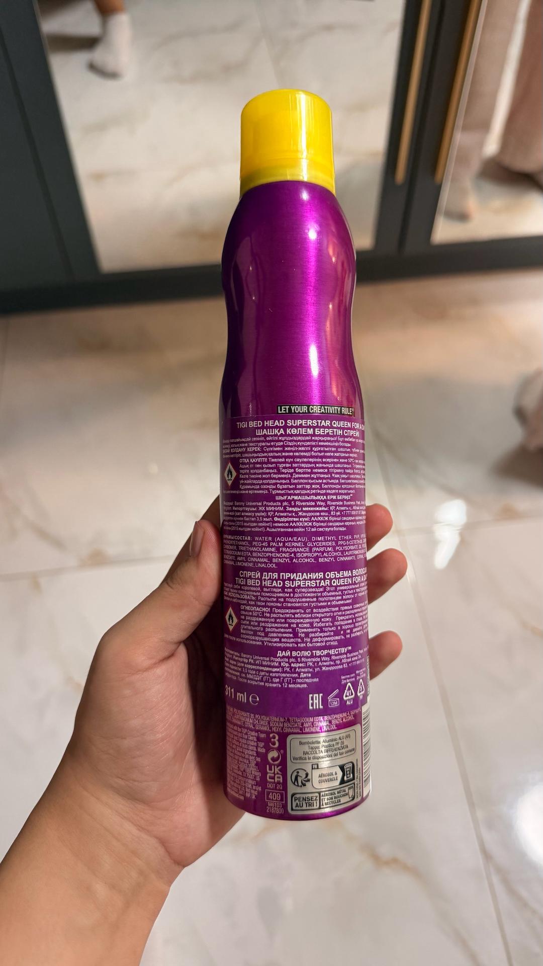 TIGI Спрей для объема волос Bed Head TIGI Queen For A Day — фото 2