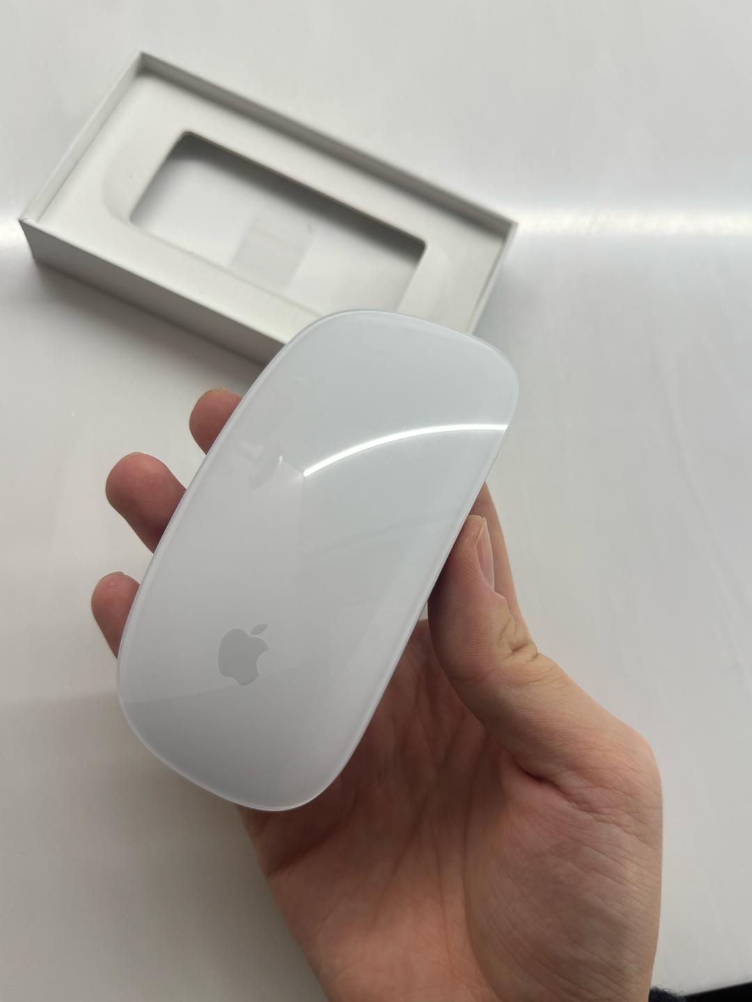 Apple Мышь Apple Magic Mouse — фото 2