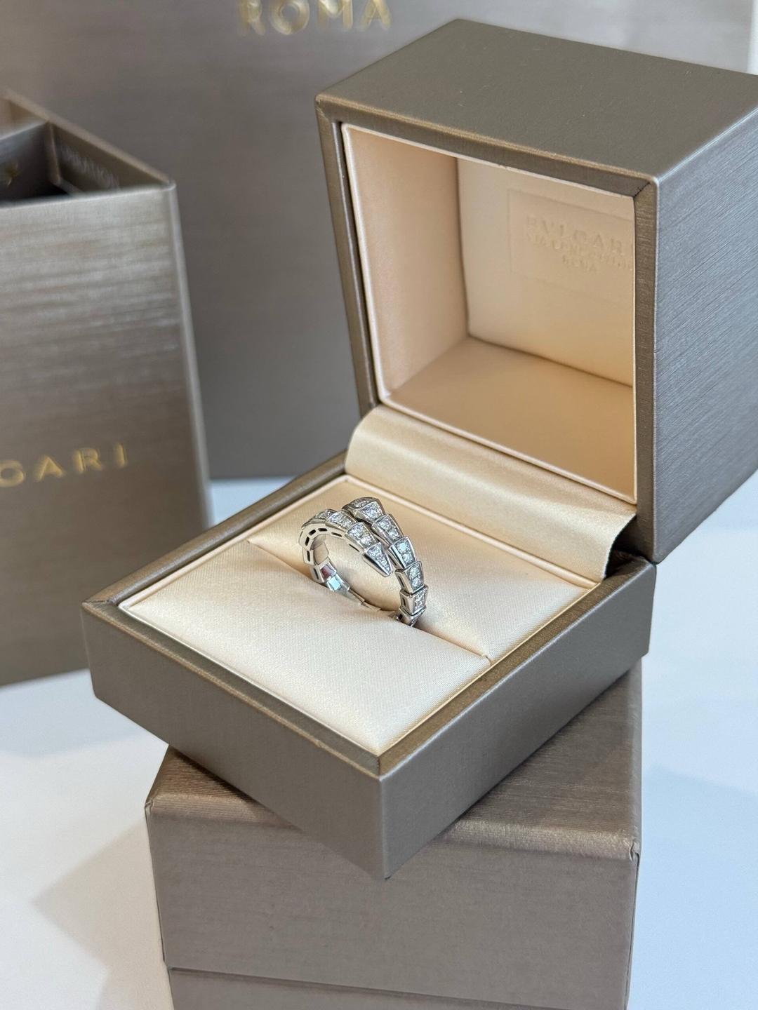 BVLGARI Кольцо Bvlgari — фото 2