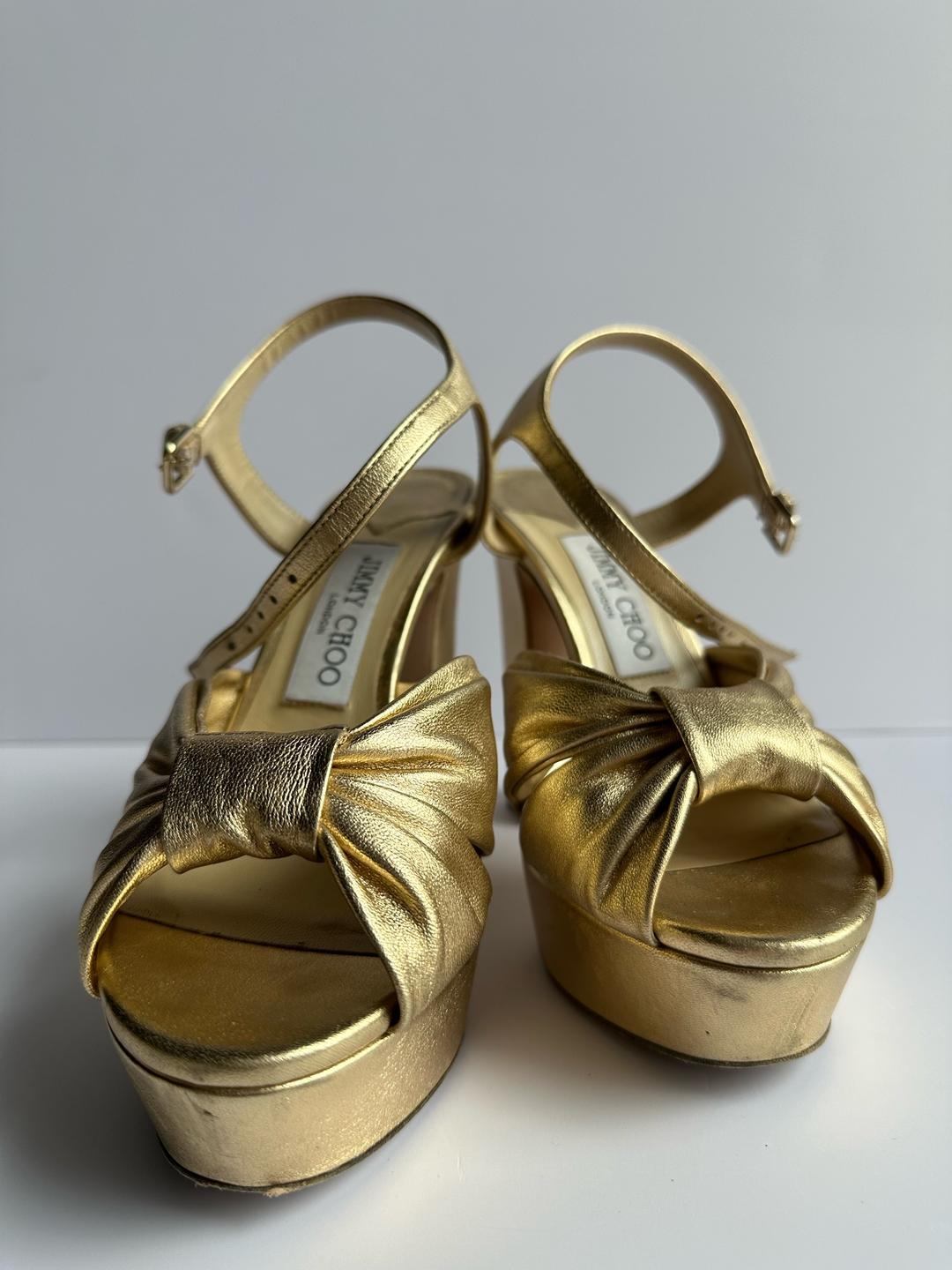 Jimmy Choo Золотистые босоножки Jimmy Choo — фото 2