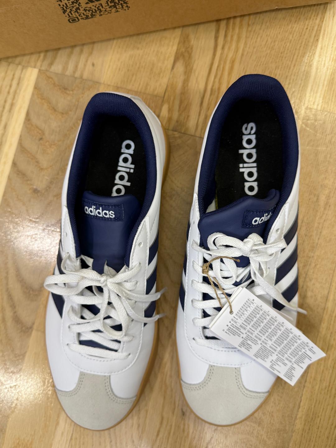 Adidas Кроссовки adidas — фото 2