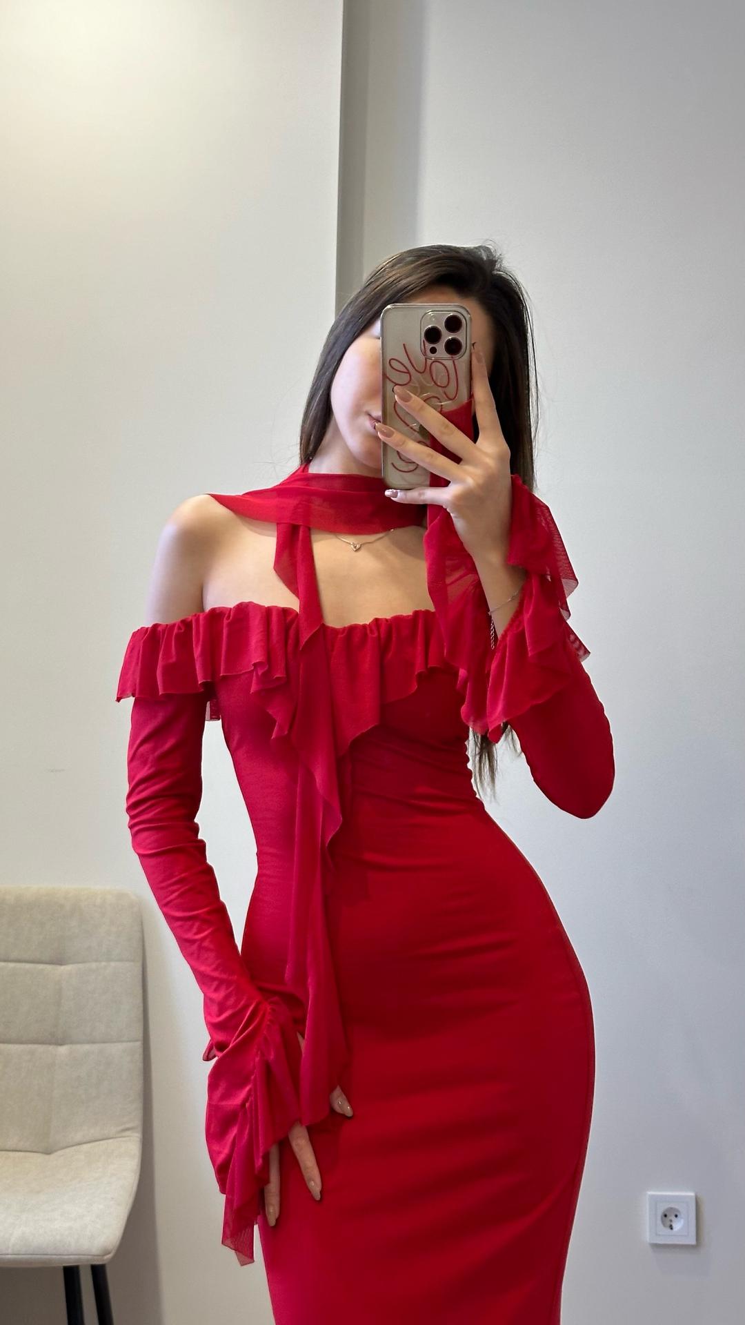 Нет бренда Длинное платье с открытыми плечами НОВОЕ — фото 2